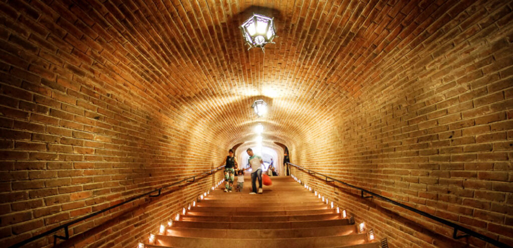 Enoturismo Freixenet visita familiar cava